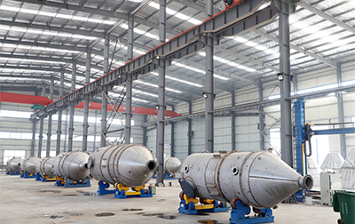 康景輝蒸發(fā)器組裝車間